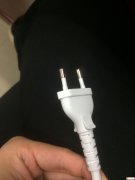 现有如图黑色插头 白色线材的货外发