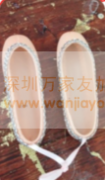 如图鞋子打胶枪外发