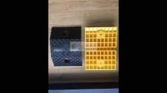 代澳洲客户求购LDPE注塑材质路障减速模块