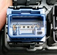 寻找询1*6PIN公+母壳0.7间距（如图）