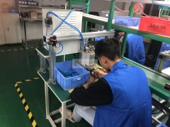 承接 .电池PCAK加工 后焊，SMT板维修，样板贴片