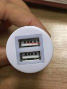 寻此款车充，一模一样的