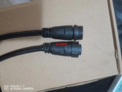 寻做这款防水插头厂家请联系