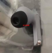 采购如图耳机，数量各1万