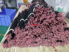 如图产品，限松岗附近