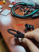 寻这款耳壳套壳，类似就行。数量一月3-5