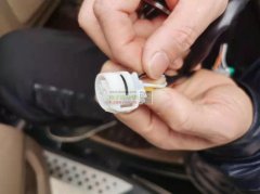 寻找图片上的产品，。每样需要2000只，有的老板请联系