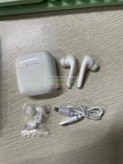 采购图片这两款耳机，实单，有货的老板请联