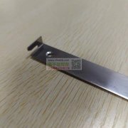 找加工厂:做这种。不锈钢安装挂板的加工厂