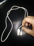 找一米长。TPC二芯充电线，白色的，价格