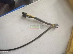 大量端子线穿胶壳手工外发。​招打端子人员