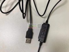 寻找这款头戴耳机，耳机可以不用一模一样，