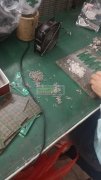 有遥控器外发烙铁焊接，可以来工厂焊，也可
