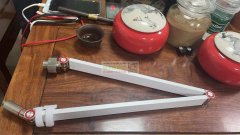 寻找美容补光灯支架厂家，实单30k，有的