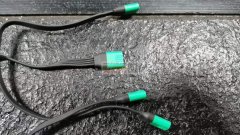 谁家有这个绿色的连接器请联系我，2KK用