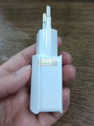 采购：如图充电头壳子，首单10000