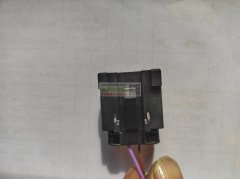 采购：连接器插头，实单