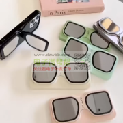 如图3款手机壳哪家有？实单