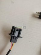 谁家有这三款端子和胶壳，实单！