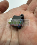 这种同外观的转接头, 2.0跟3.0的首单各3000