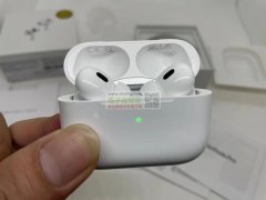 急购类似这样子的蓝牙耳机，先要2000台！