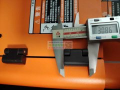 求购佳士同款塑胶门扣，金属合页 ，量大！