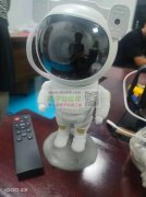 谁有太空人投影仪里面的配件联系我，量大！