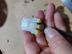 有做这两款连接器的联系我，急购，有量！