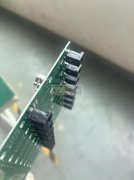 求购DC012立式座子2.0针，两脚，带定位柱，2KK/月