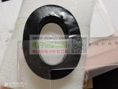 求购耳机耳套，见图，配合度好，可以出开模费，长期需求！