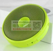 现金采购此款蓝牙音响，类似的外观也可以，数量5500个！