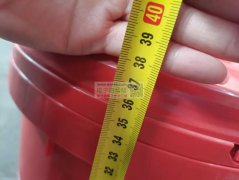 寻类似下图塑料桶，容量18升！