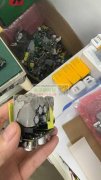 会修充电器头的请联系我，有6000多成品要修！