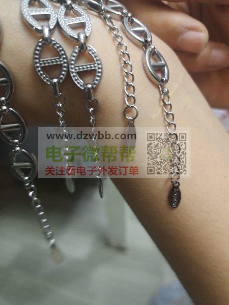 承接扣圈饰品。专业扣圈团队15人,保质保量 承接扣圈饰品。专业扣圈团队15人,保质保量