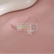 耳线烧焊外发加工，一点铜焊，一点锡焊，共两点焊，包工包料可以